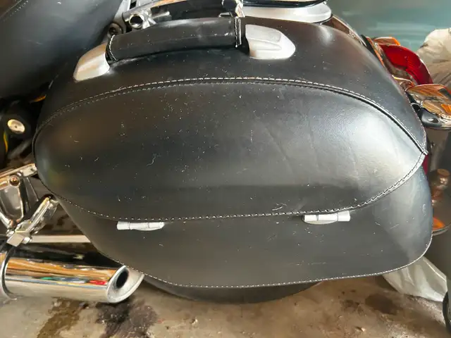 2004 James Bond BMW motorcycle Montauk R 1200 C18782 km in Street, Cruisers & Choppers in Edmonton - Image 11
