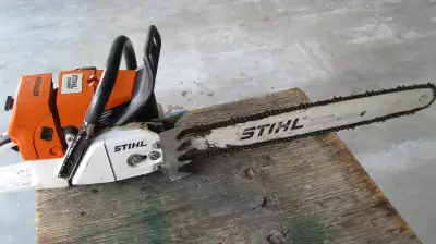 Rare Stihl 066 Magnum Chain Saw 24" bar and Chain Recently serviced with new carb kit runs perfect