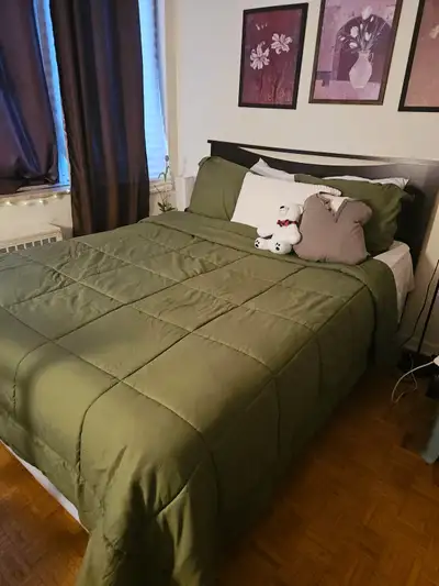 Single Occupancy Room for rent located in East York Toronto. Twenty minutes to downtown Looking for...