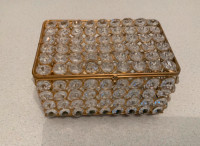 Glass /  Crystal TRINKET BOX - Glittery