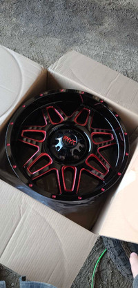 20×9 envy wheeles with 275 65 20 tires 