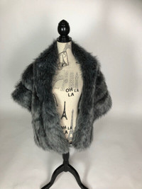 Vintage Style Women’s Grey Faux Fur Wrap - Mint