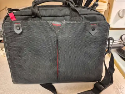 Targus  15-15.6" Classic+ Toploading Case (Black)Model CN515, View more