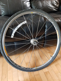 Mavik Aksium front bike wheel 700mm