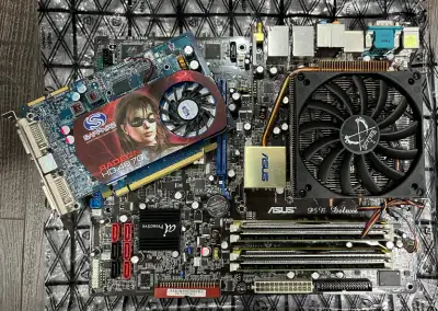 ASUS P5B Deluxe Intel Q6600 CPU 6MB RaM, View more