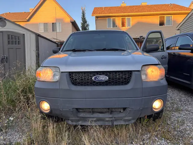2006 Ford Escape XLT V6 AWD – Runs & Drives