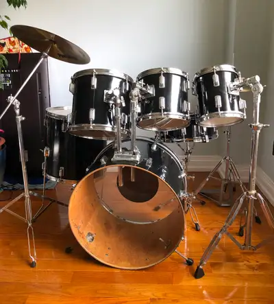 Black 6-piece drum set, View more