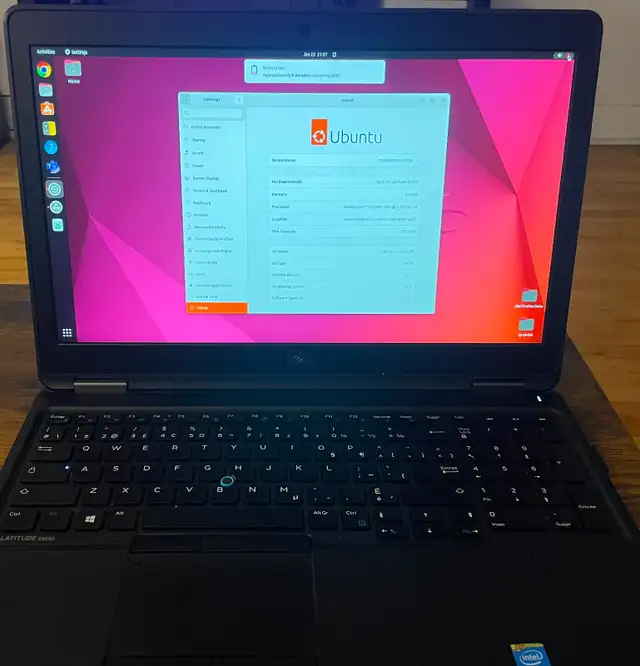 Laptop Dell Latitude E5550, i5 15 Pouce in Laptops in City of Montréal - Image 4