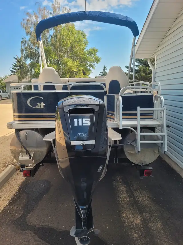 2020 GRAND ISLAND 24' TRITOON in Powerboats & Motorboats in Saskatoon - Image 7