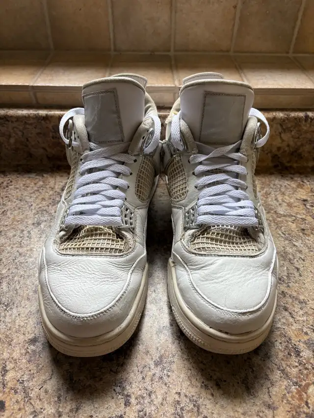 Jordan 4 Pure Money in Men's Shoes in Nanaimo - Image 5