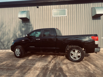 2010 Toyota Tundra Limited