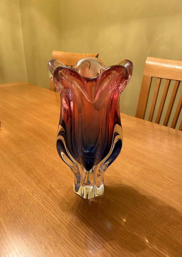 Glass Vase in Home Décor & Accents in Mississauga / Peel Region