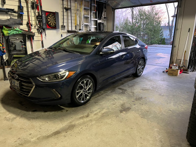 2018 Hyundai Elantra GLS/SE only  16700KMS