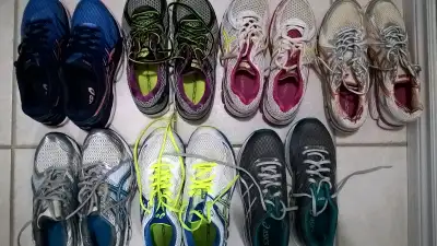 Used indoor running shoes in like new extra clean condition. Perfect for casual use/gardening. a doz...