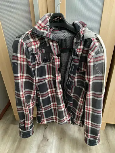 For Sale: Premium Motorcycle Jacket – Excellent Condition, View more