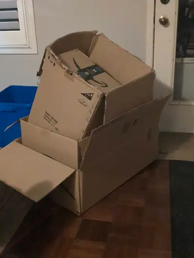 Free boxes large medium and smaller. Must take all. Pick up at York university village
