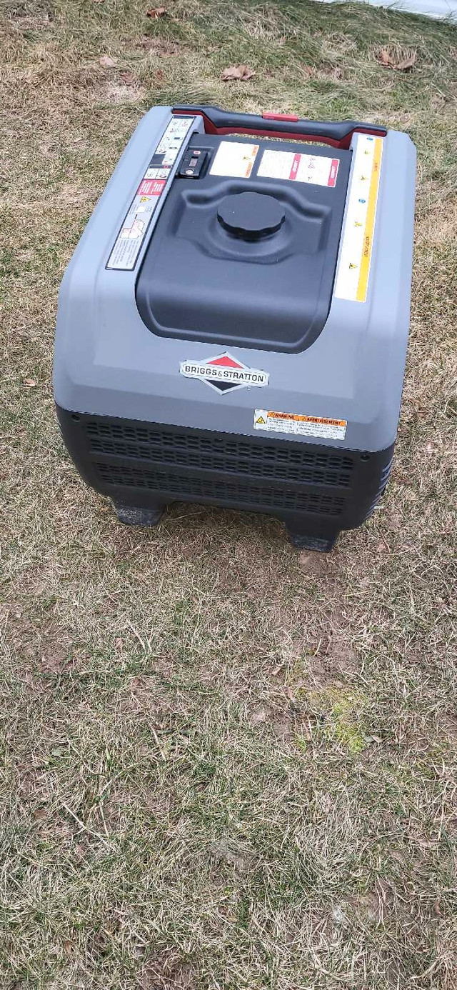 Q6500 Briggs and Stratton Inverter Generator  in Other in St. John's - Image 2