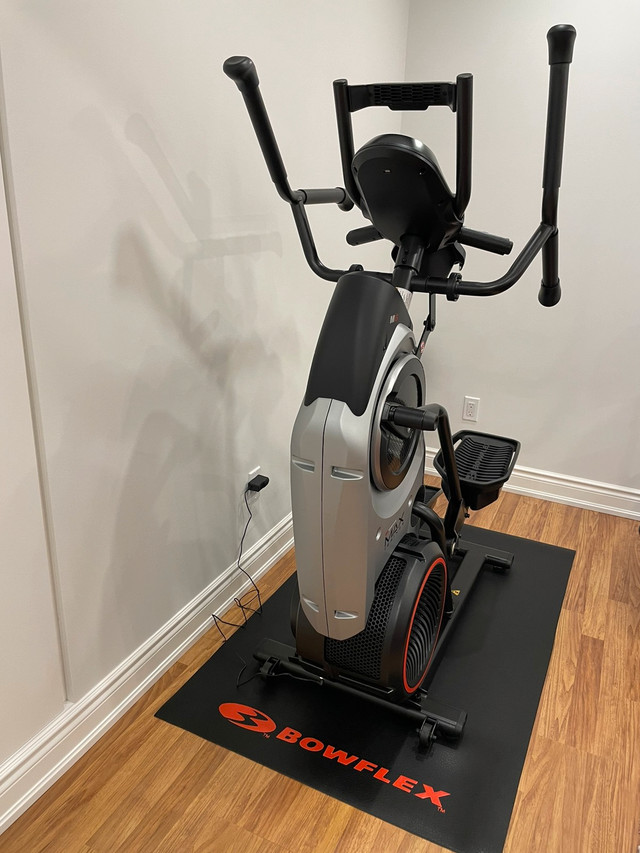 Bowflex M6 Max Trainer Elliptical  in Exercise Equipment in Markham / York Region - Image 2