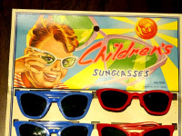 ADVERTISING store display Mid Century CHILDREN’S SUNGLASSES 1950