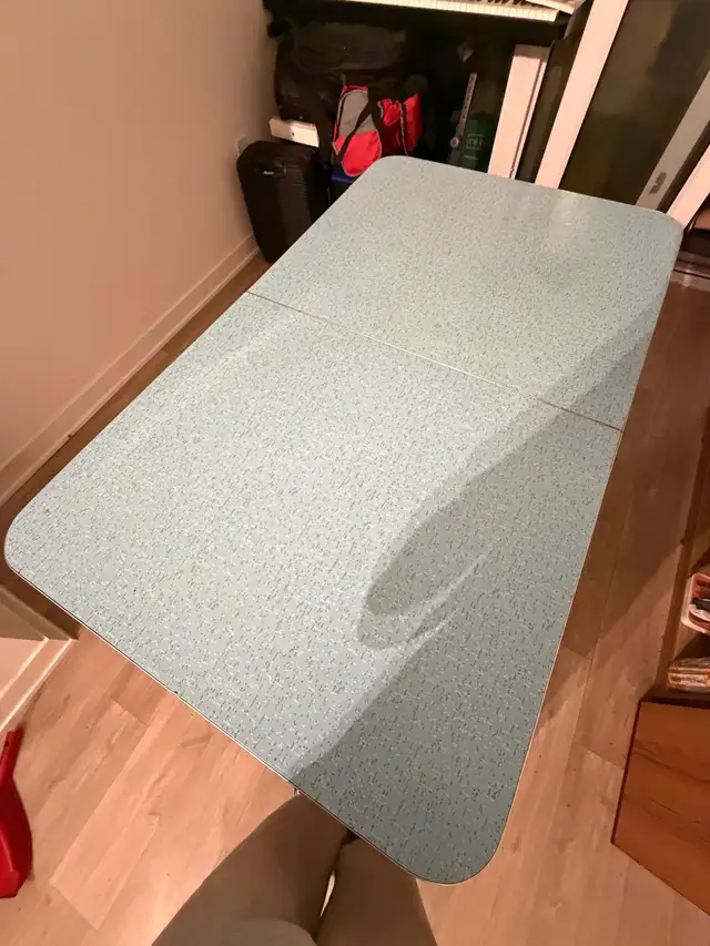 Vintage blue speckled table 