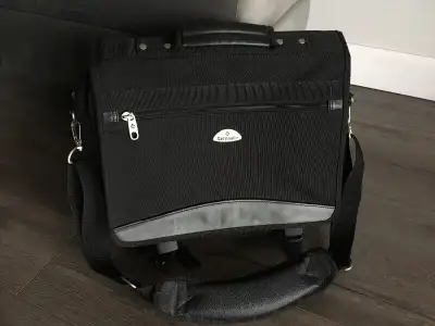 Samsonite Pro Messenger Laptop Briefcase, View more