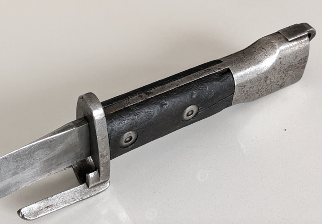 XRARE VINTAGE English M 1954  FAL Bayo with Scabbard in Arts & Collectibles in Gatineau - Image 10