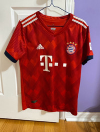 Red Bayern Soccer Jersey