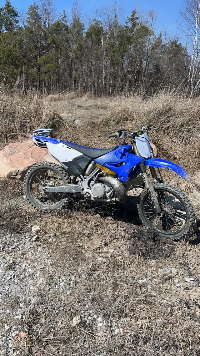 yz250 2stroke in Dirt Bikes & Motocross in Oshawa / Durham Region - Image 4