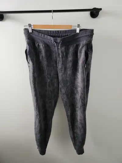 Womens Large sweats in good condition, View more