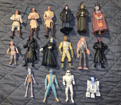 Vintage 90’s Star Wars Power of The Force Action Figure Lot, View more
