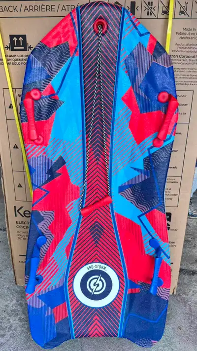 Fun and fast foam snow sled，perfect for kids and the whole family! Features: Sno-Storm brand foam bo...