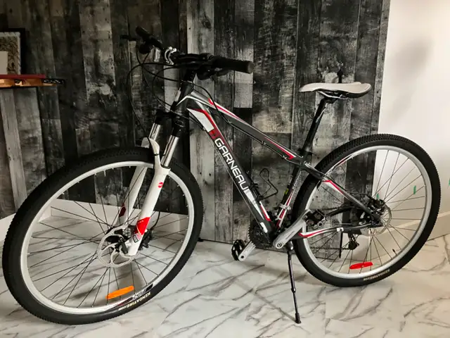 Vélo de montagne in Mountain in Longueuil / South Shore - Image 3