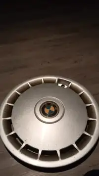 Enjoliveur de roue/ wheel hubcaps