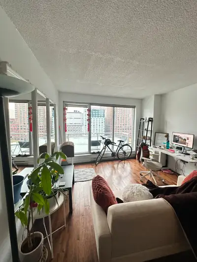 3 ½ Beautiful Apartment next to Old Port $1,780 (1-bedroom)