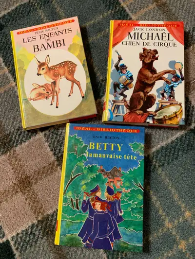hard cover French novels for pre-teen, View more