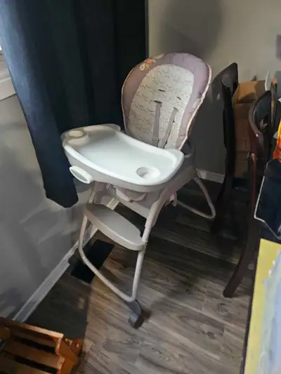 High chair , View more