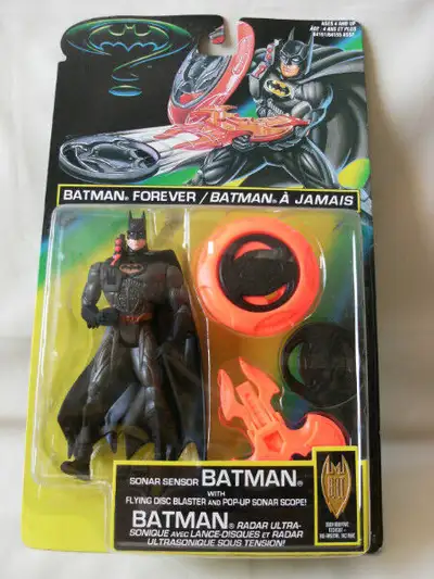 BATMAN FOREVER: SONAR SENSOR BATMAN WITH FLYING DISC BLASTER AND POP-UP SONAR SCOPE! BRAND NEW AND F...