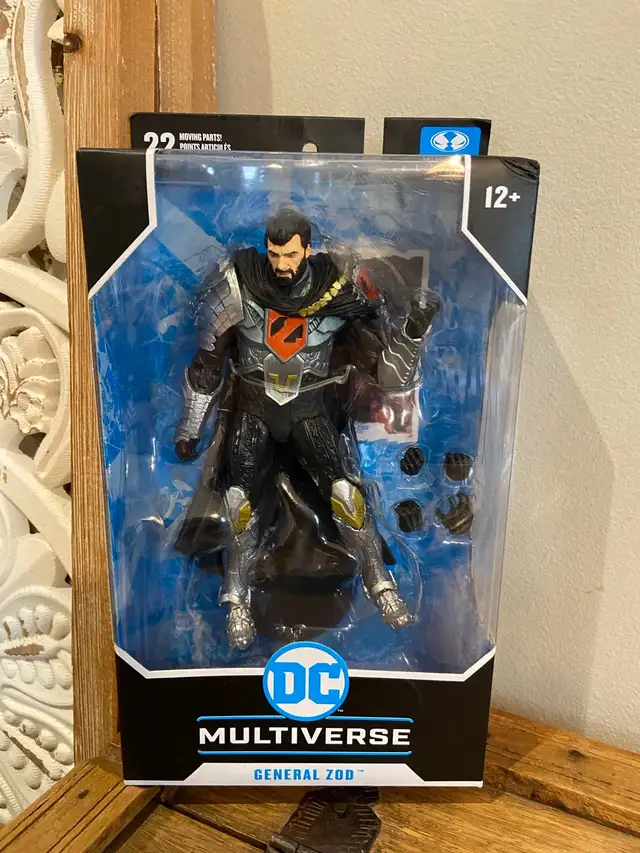 New DC Multiverse General Zod 7-Inch Figure in Toys & Games in Oshawa / Durham Region - Image 2