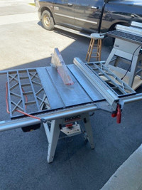Rigid 10" Table Saw for Sale. Great condition. Comes with mobile