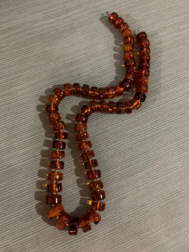 Brand New Genuine Baltic Amber Necklace ! $OLD in Jewellery & Watches in Ottawa - Image 7