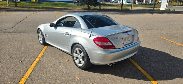 2007 Mercedes SLK280 Convertible MINT in Cars & Trucks in Calgary - Image 4