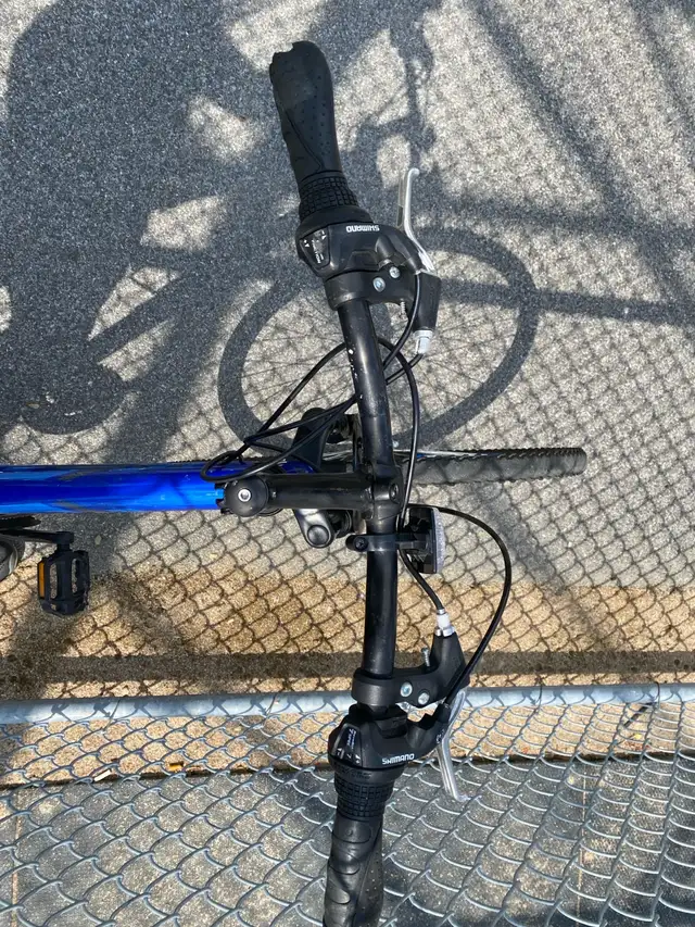 Vélo Supercycle in Cruiser, Commuter & Hybrid in City of Montréal - Image 4