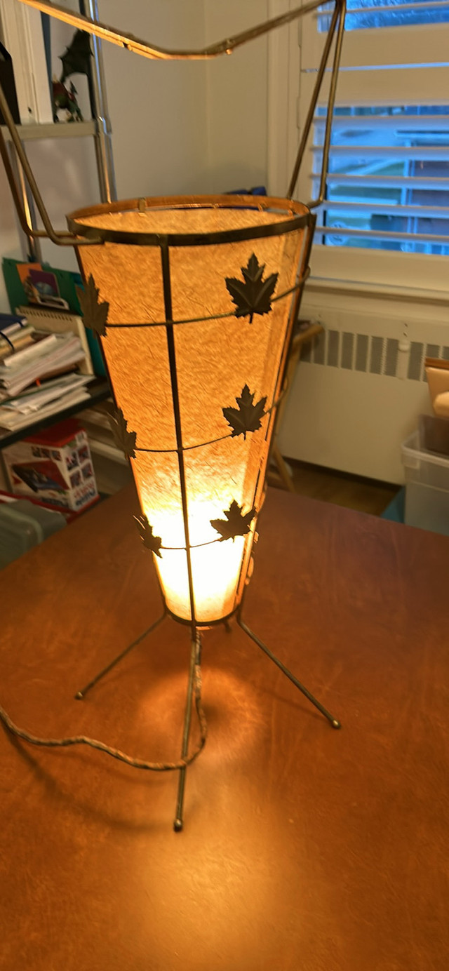  Vintage Canadiana floor lamp in Indoor Lighting & Fans in Kitchener / Waterloo - Image 3
