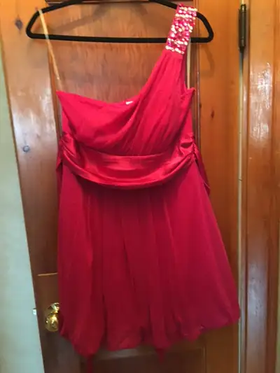 Semi-Formal Prom Dress (size XL), View more