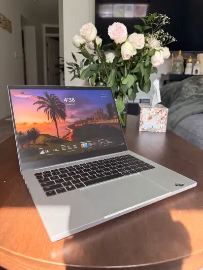 RAZER BLADE 14 4070 32GB RAM, View more