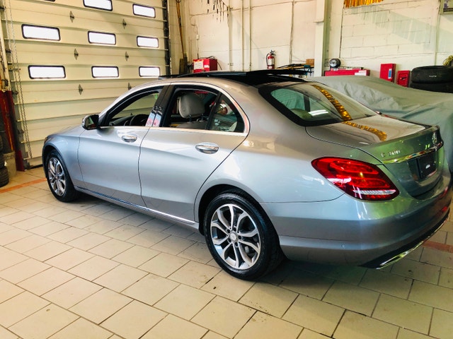 GARANTIE 1 AN/ 2016 MERCEDES C 300 AWD 4MATIC/ GPS+TOIT PANO+CAM — photo 3