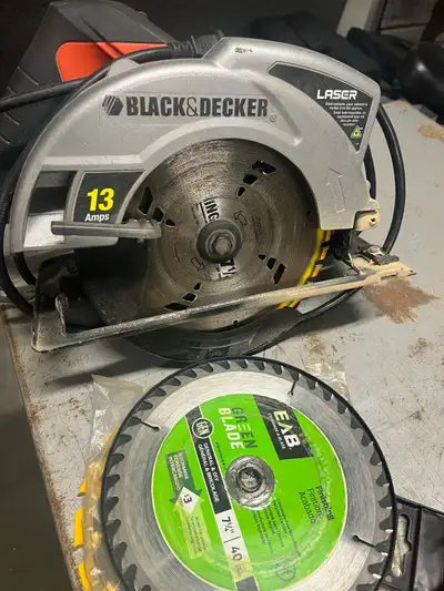 Black and Decker 13 amp Circular Saw, View more