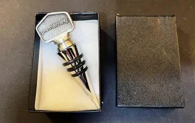 Beautiful High Quality Chrome Wine Bottle Stopper with Secure Rubber in Original Box. 1.5"W X 4"H. B...