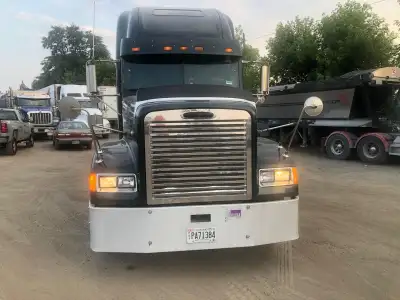 Engine: Series 60 Detroit Diesel, overhauled/rebuilt around 2020 Mileage: Approx. 700,000 km since c...
