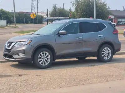 I'm selling a Nissan Rogue SV 2017 AWD that's ready for new adventures! This SUV comes equipped with...